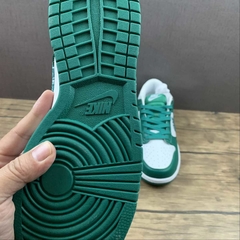 Imagem do Nike Dunk Low Essential Paisley Pack Green