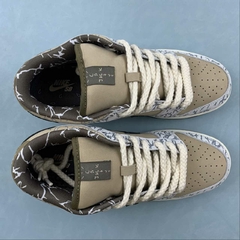 Imagem do Nike SB Dunk Low Travis Scott Beige Custom