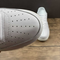 Nike Air Force 1 Low Off-White ComplexCon na internet