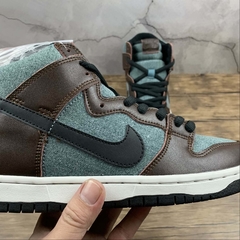 Nike SB Dunk High Baroque Brown - Born Sneakers
