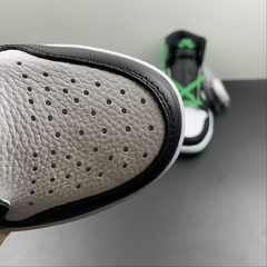 Jordan 1 Retro High OG Celtics na internet