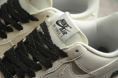 Nike Air Force 1'07 Low Beige White/Black Chameleon Custom na internet