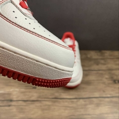 Nike Air Force 1 07 Low Undefeated Beige Red White - comprar online