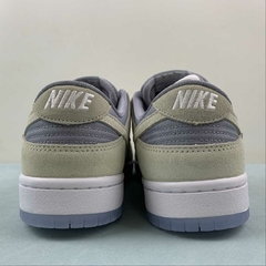 Nike SB Dunk Low Wolf Grey - Born Sneakers