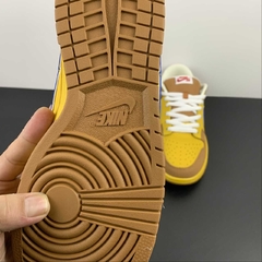 Imagem do Nike SB Dunk Low Newcastle Brown Ale