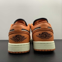 Imagem do Jordan 1 Low SE Sport Spice