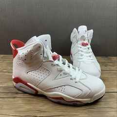 Jordan 6 Retro Red Oreo na internet