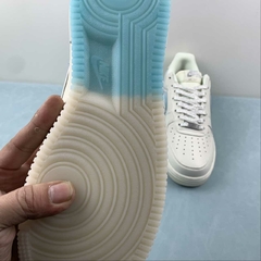 Imagem do Nike Air Force 1 Low Undefeated Blue