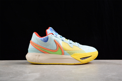 Nike Kyrie 8 Eagle na internet