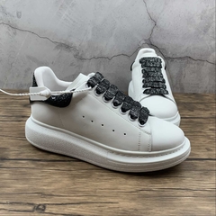 Alexander McQueen Oversized na internet