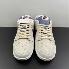 Imagem do Nike SB Dunk Low Otomo Katsuhiro