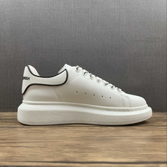 Alexander McQueen Oversized - comprar online