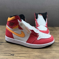 Jordan 1 Retro High Light Fusion Red na internet