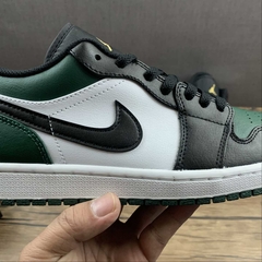 Jordan 1 Low Green Toe - Born Sneakers