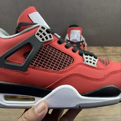 Jordan 4 Retro Toro Bravo - Born Sneakers