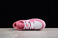 Imagem do Jordan 1 Low Desert Berry
