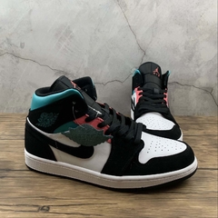 Jordan 1 Mid SE South Beach na internet