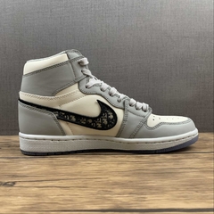 Jordan 1 Retro High Dior - comprar online