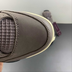 Jordan 4 Retro A Ma Maniére Violet Ore na internet