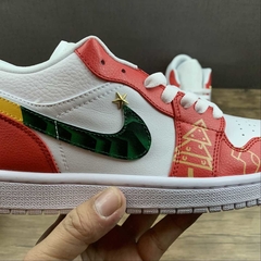Jordan 1 Low Merry Christmas - Born Sneakers