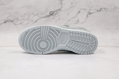 Imagem do Nike Dunk Low Cactus Plant Flea Market Pure Platinum