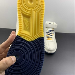 Imagem do Nike Air Force 1 Mid Memphis Grizzlies Custom