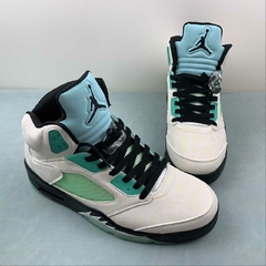 Jordan 5 Retro Island Green na internet