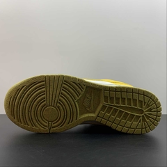 Nike Dunk Low Retro Sun Club Wheat Grass Orange