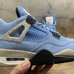 Jordan 4 Retro University Blue - Born Sneakers