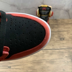 Jordan 1 High Zoom Air CMFT Black Chile Red na internet