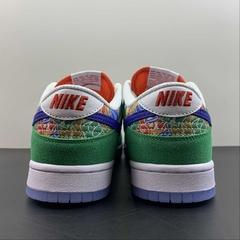 Nike Dunk Low Foam Finger - Born Sneakers