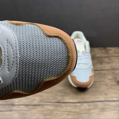 Nike Air Max 1 Patta Waves Monarch na internet