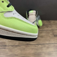 Jordan 1 Retro High Volt - comprar online