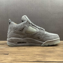 Jordan 4 Retro Kaws - comprar online