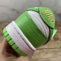 Nike SB Dunk Low Supreme Stars Mean Green - loja online