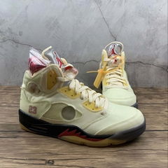 Jordan 5 Retro Off-White Sail na internet