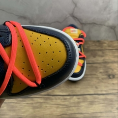 Nike Dunk Low Off-White University Gold Midnight Navy na internet