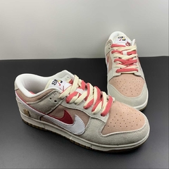 Nike SB Dunk Low SE 85 Double Swoosh Sail Red Pink na internet