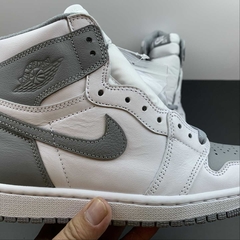 Jordan 1 High Stealth - Born Sneakers