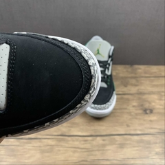 Jordan 3 Retro Pine Green na internet