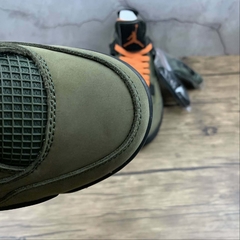 Jordan 4 Retro UNDFTD na internet