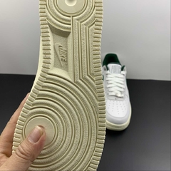 Imagem do Nike Air Force 1 Low Command Force White Green