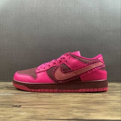 Nike Dunk Low Valentine's Day