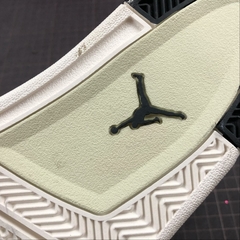 Jordan 4 Retro Fossil