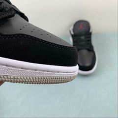 Jordan 1 Low Black Wolf Grey - comprar online