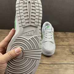 Imagem do Nike Dunk Low Green Grey