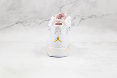 Jordan 6 Retro Gold Hoops na internet