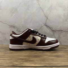 Nike SB Dunk Low Supreme Stars Barkroot Brown - comprar online