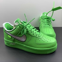 Nike Air Force 1 Low Off-White Light Green Spark na internet