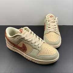 Nike Dunk Low Terry Swoosh na internet